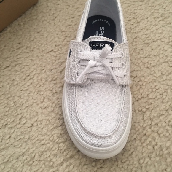 Sperry Crest Resort Jr - Picture 1 of 5